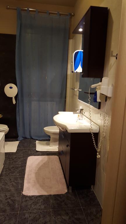 Camera Quadrupla con Bagno Privato