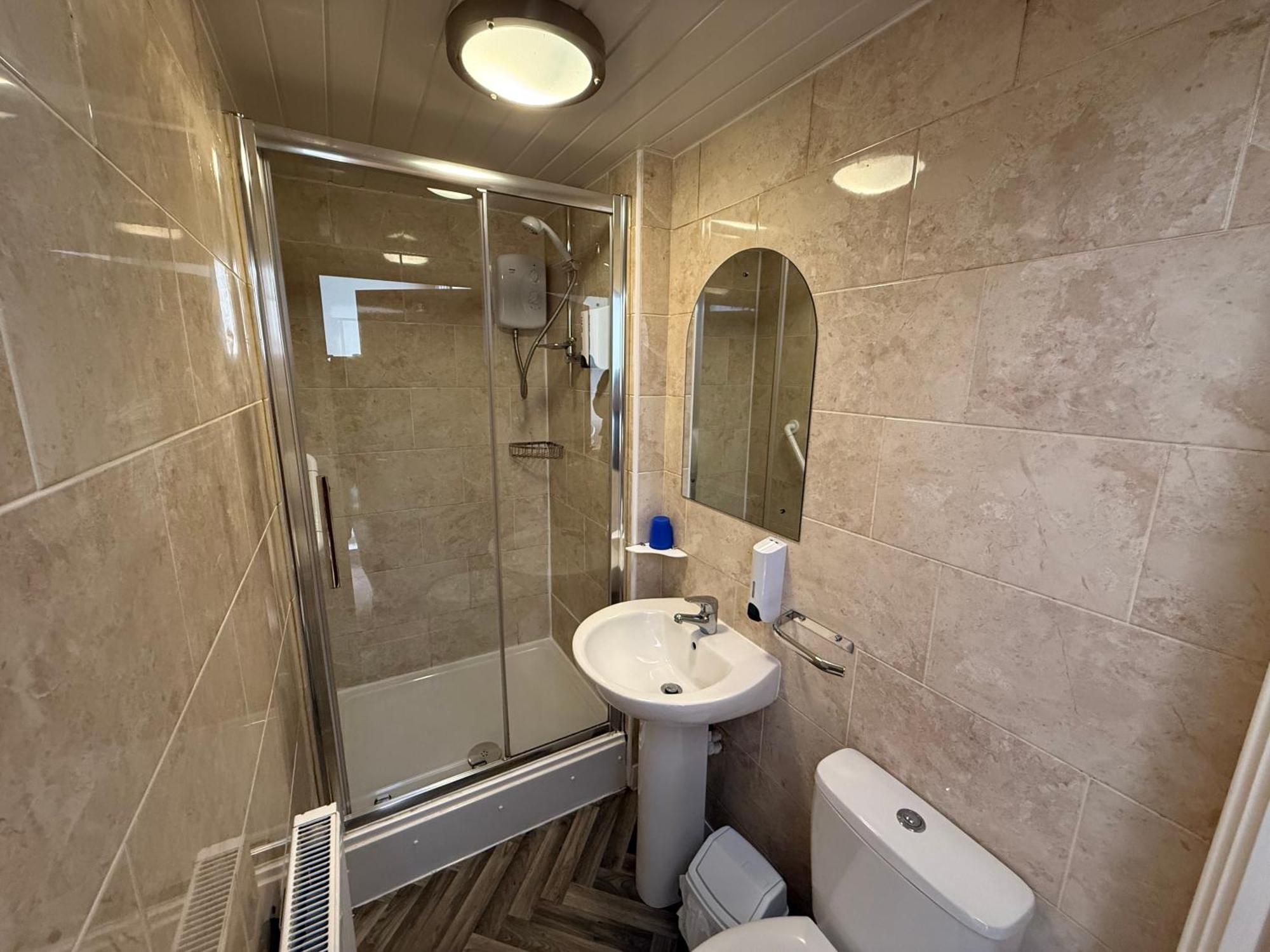 Single Room,1772157556:JPEG