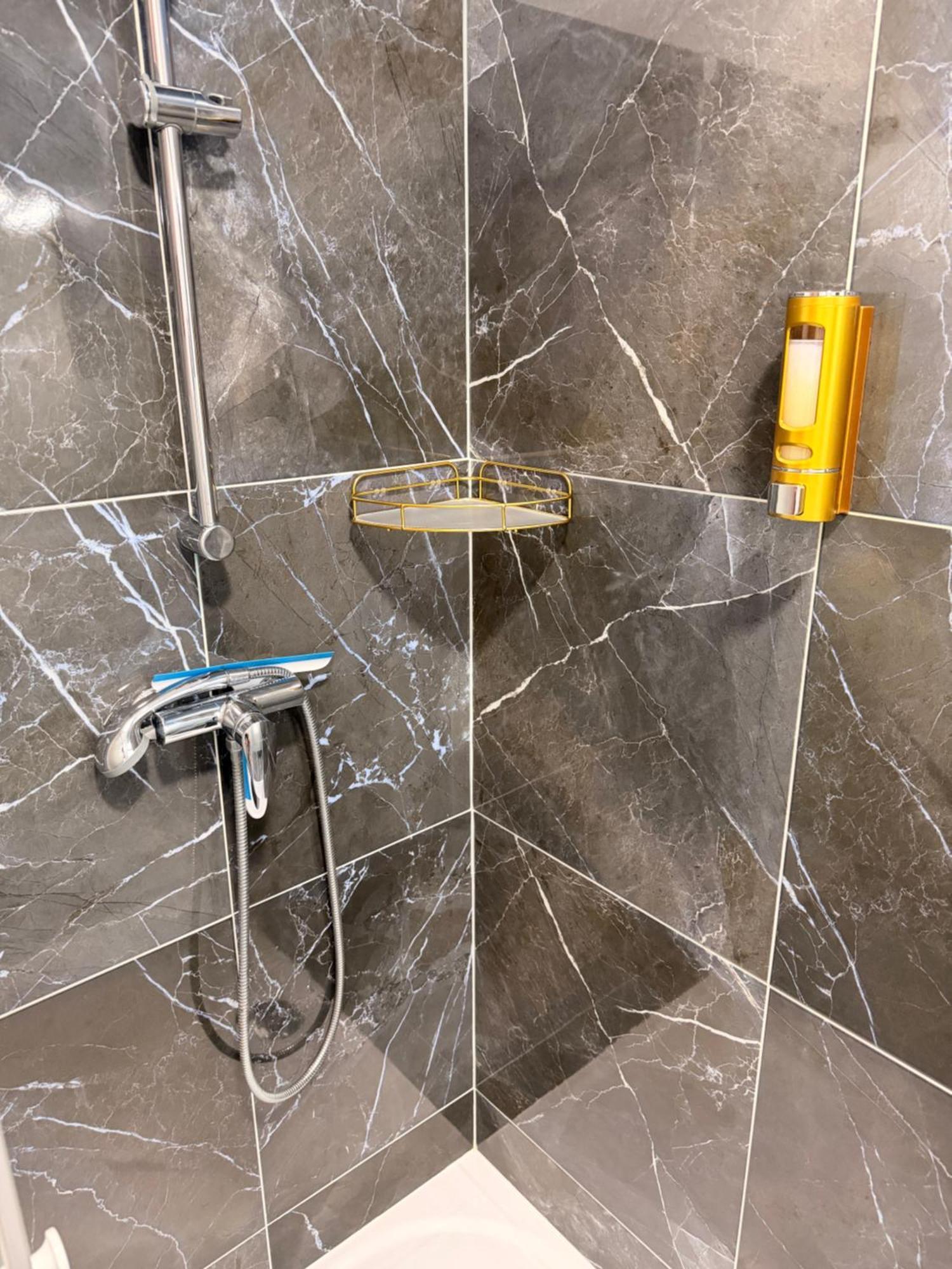 Chambre Double avec Salle de Bains Privative