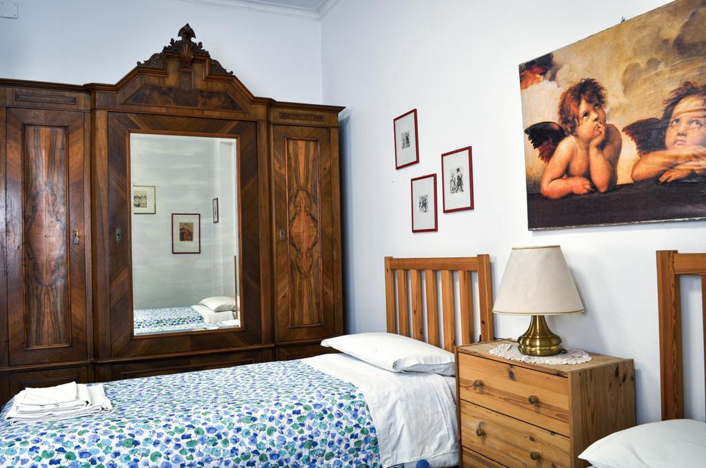 Double or Twin Room with Bathroom