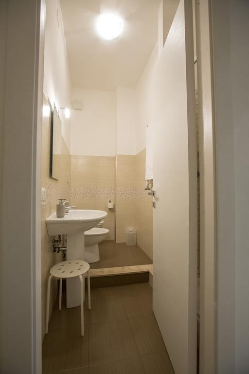 Camera Matrimoniale/Doppia con Letti Singoli con Bagno Privato Interno