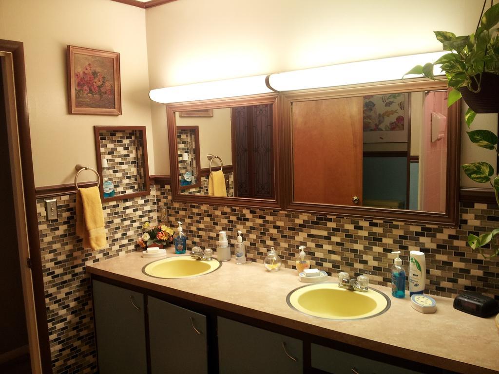 Queen Room with Shared Bathroom