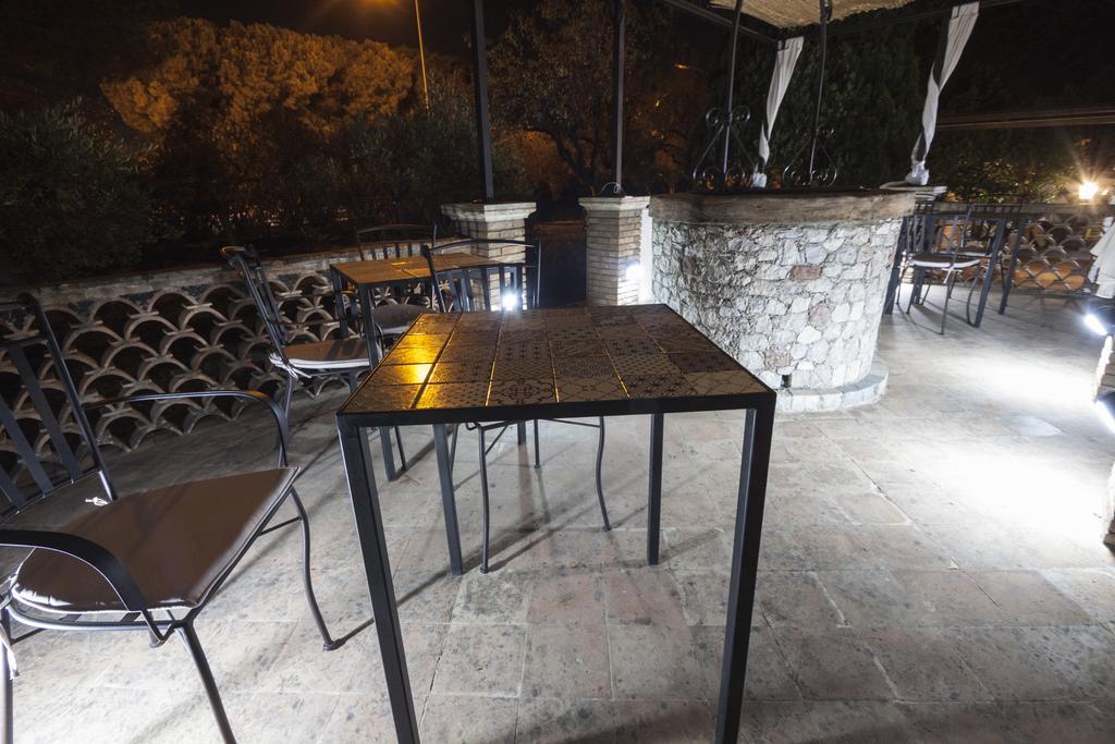Doppelzimmer mit Terrasse