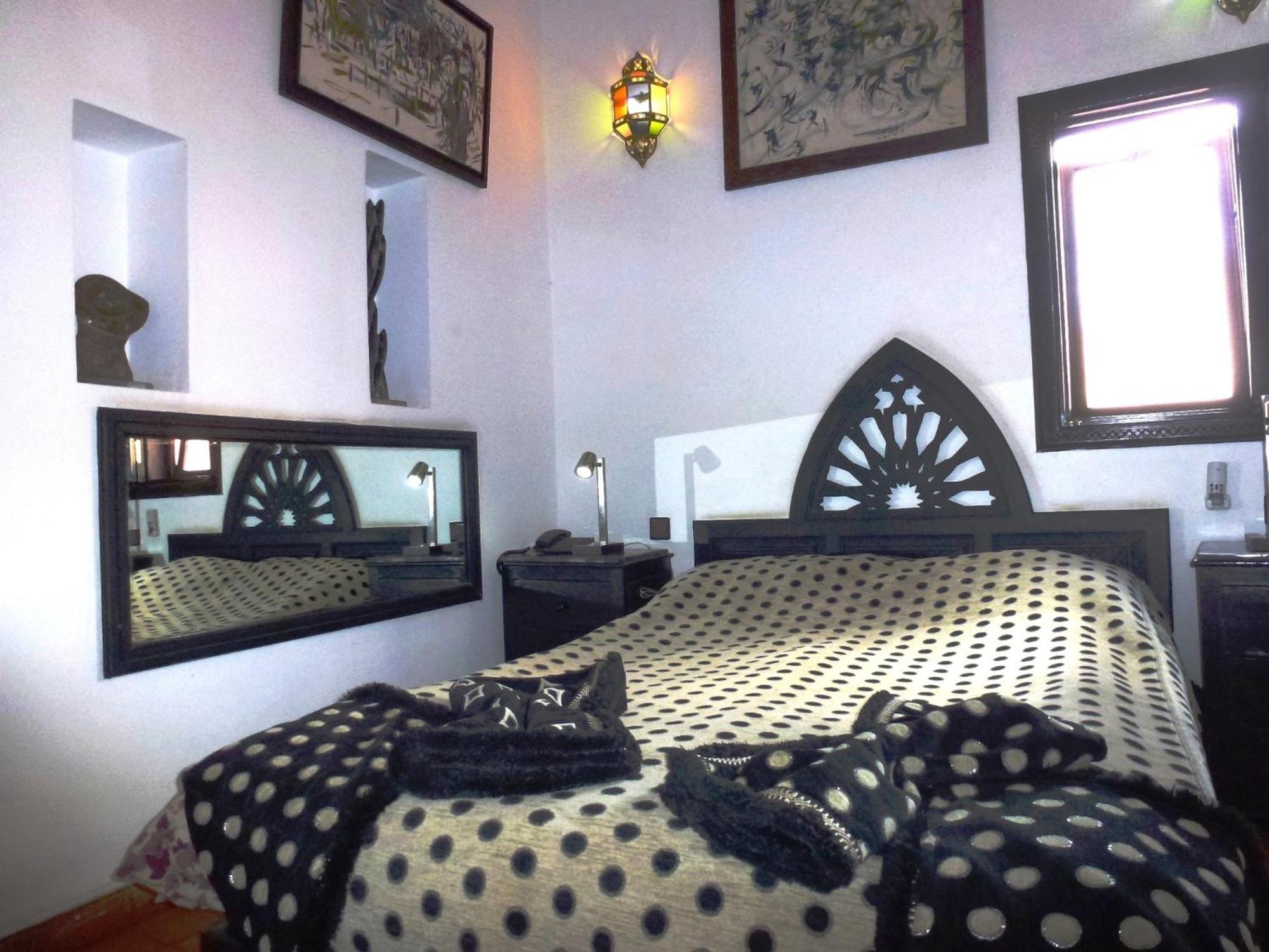 Standard Double Room,185580714:JPEG