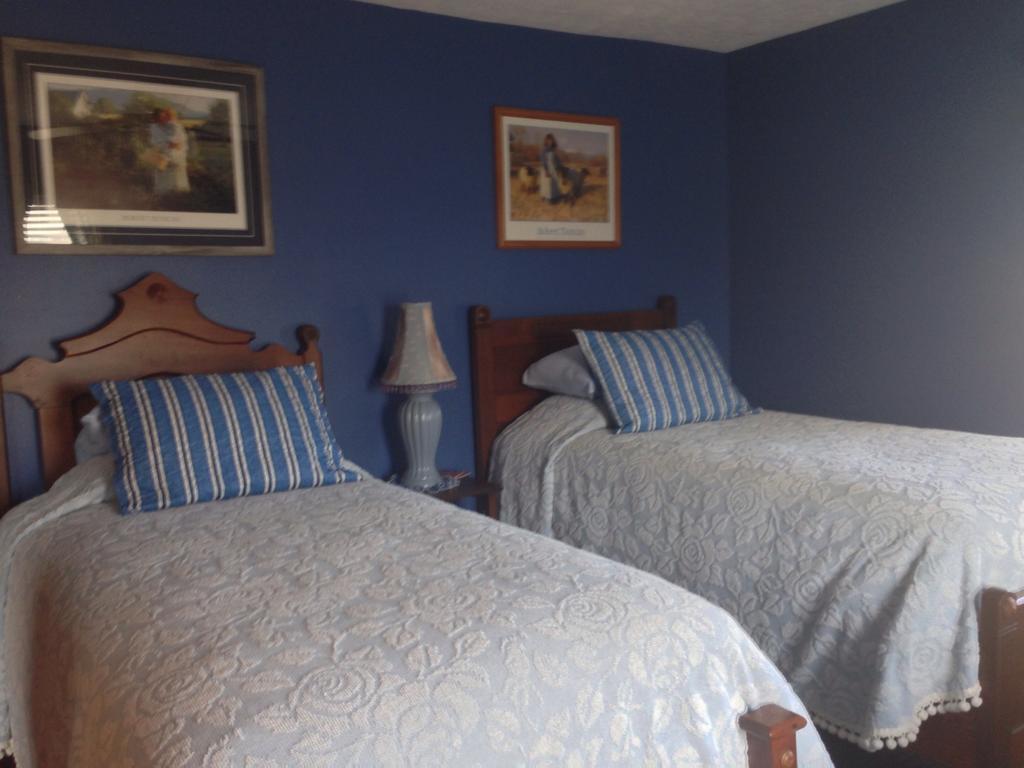 Triple Room with Bath