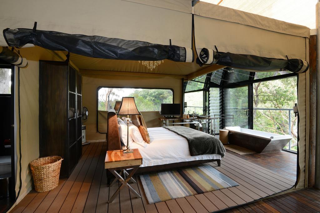 Suite Canopy