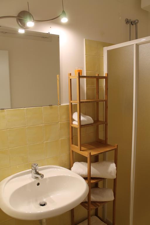 Twin Room Private Bathroom