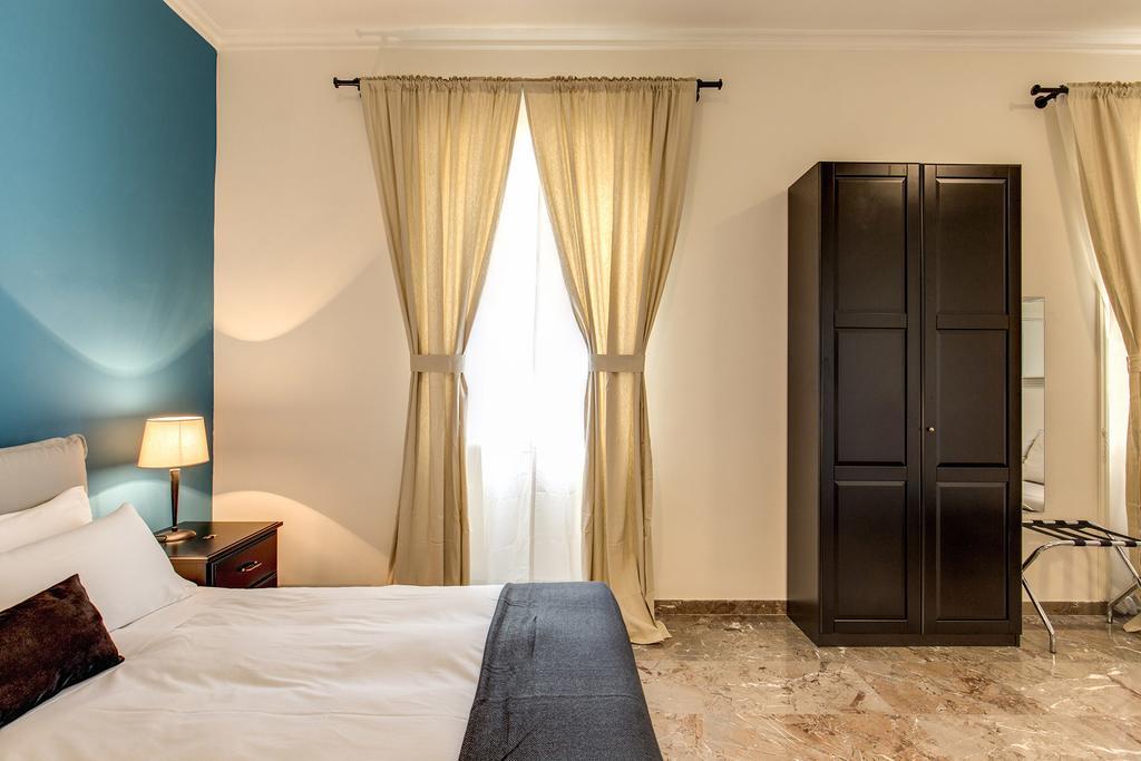 Classic Quadruple Room