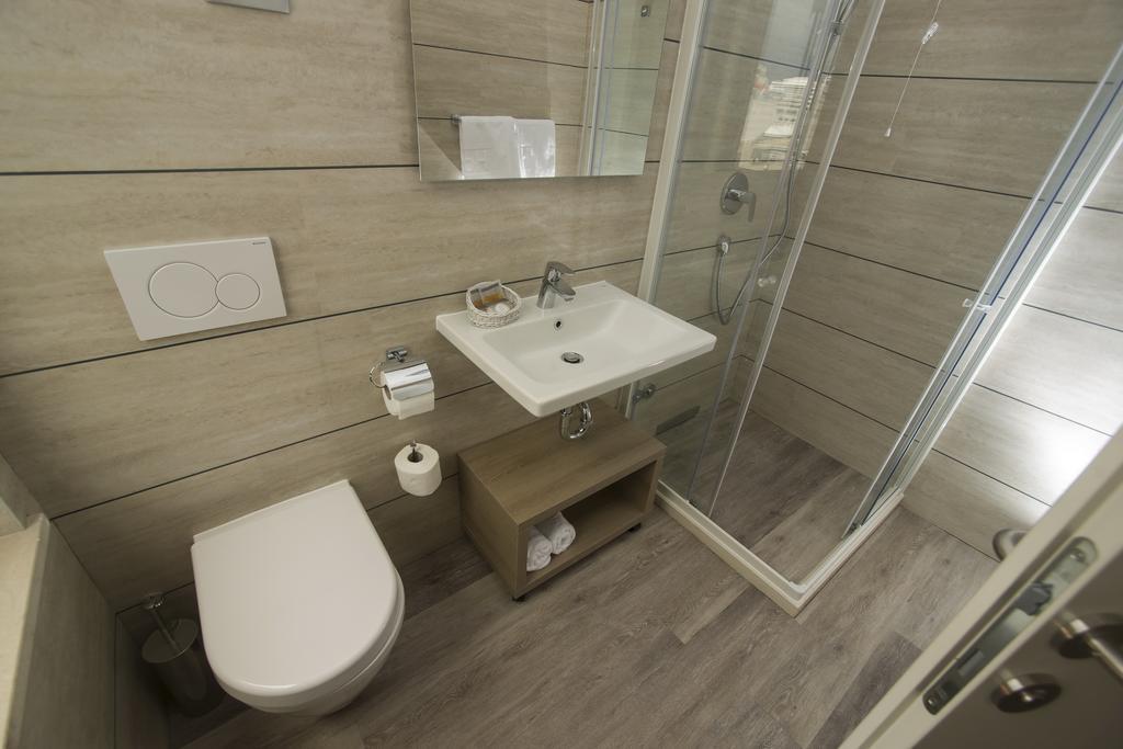 Chambre Double ou Lits Jumeaux - Vue sur Mer