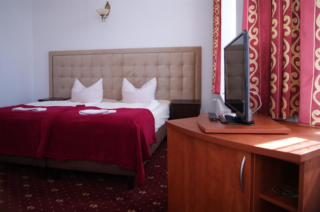 Comfort Triple Room