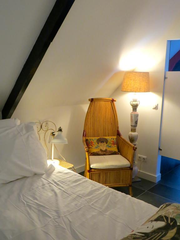 Double Room Private Bathroom