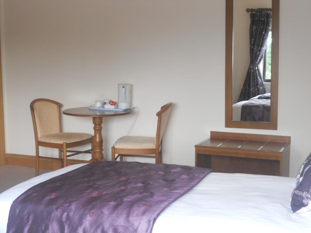 Double or Twin Room with Private Bathroom,231147328:JPEG