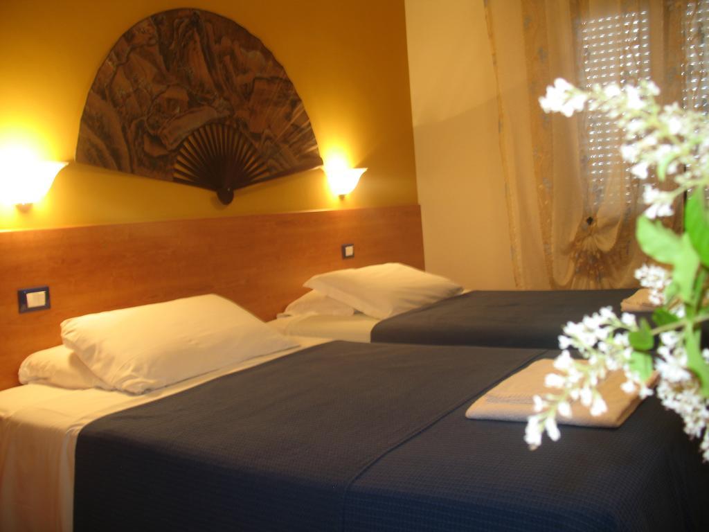 Triple Room with Private Bathroom,258022249:JPEG