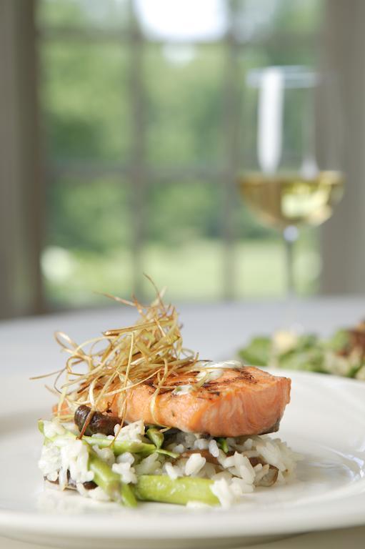 King Room with Spa Bath,235752577:JPEG