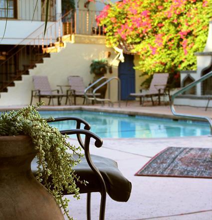 King Room with Pool View,241186689:JPEG