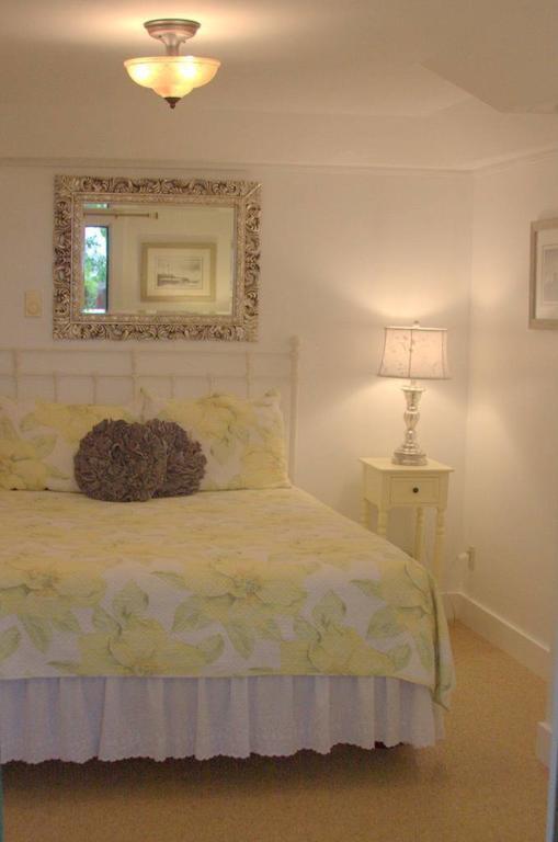 Queen Room,1112651130:JPEG