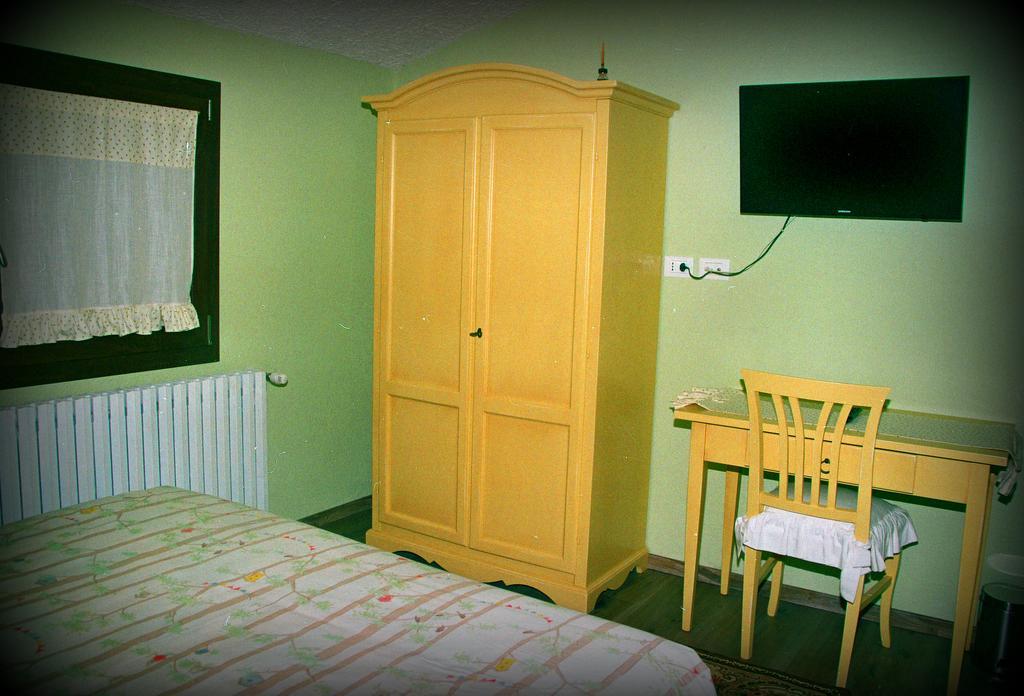 Double Room,240024001:JPEG