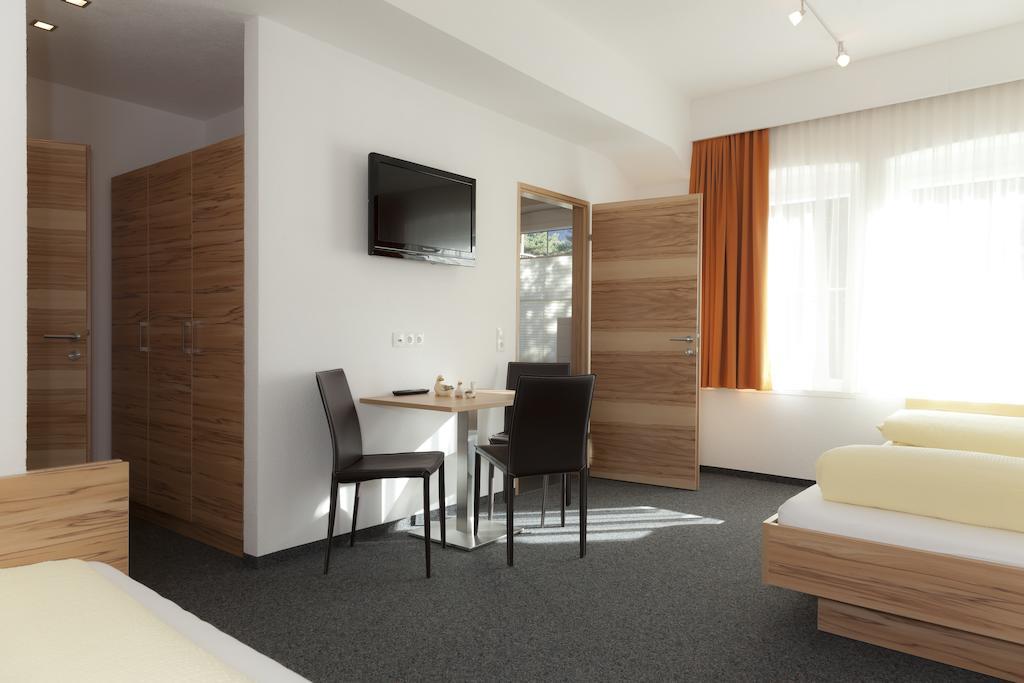 Vierbettzimmer