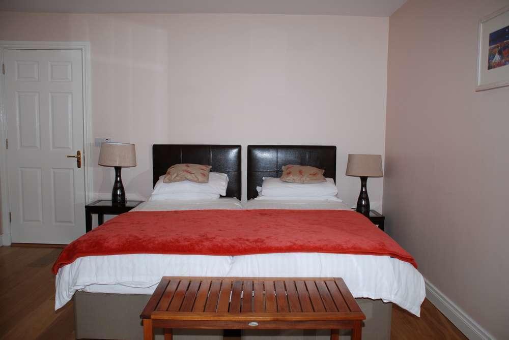 Twin Room,246189401:JPEG