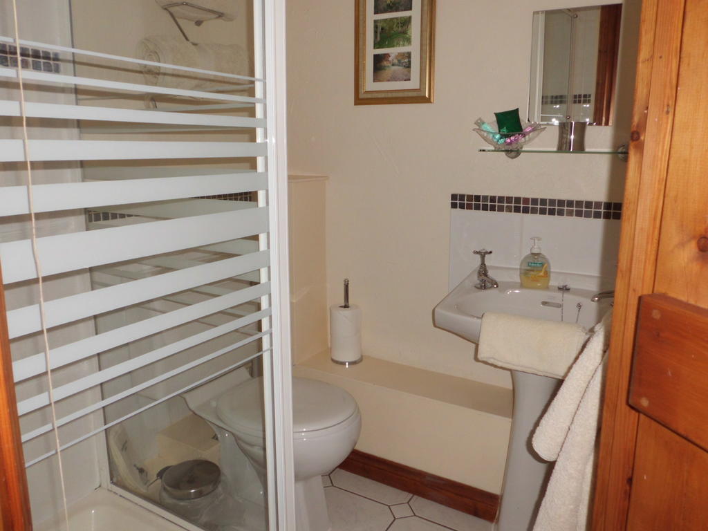 Double Room,248876901:JPEG