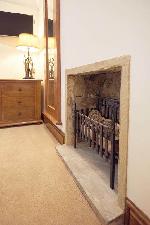 Executive Suite,265416649:JPEG