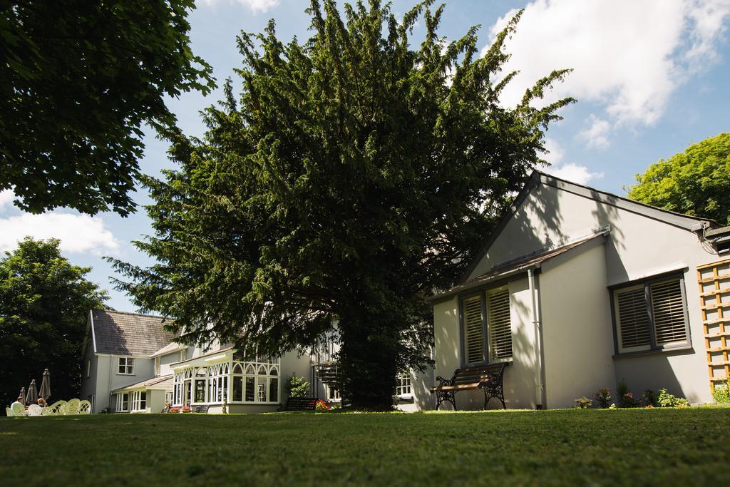 Classic Double or Twin Room - Coach House,266553921:JPEG