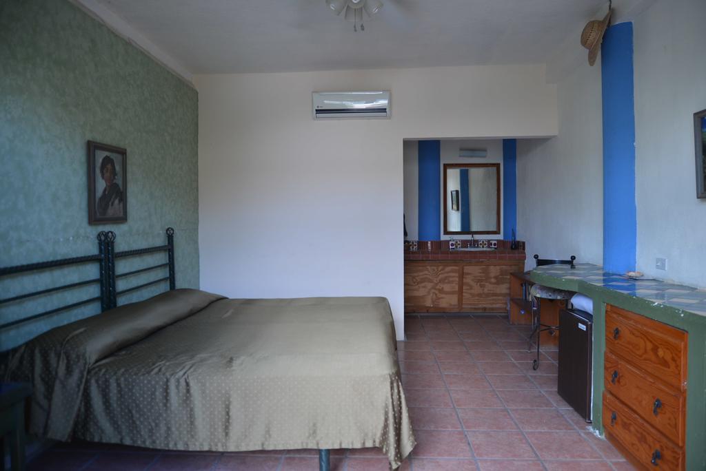 Budget Double Room 101,1588261979:JPEG