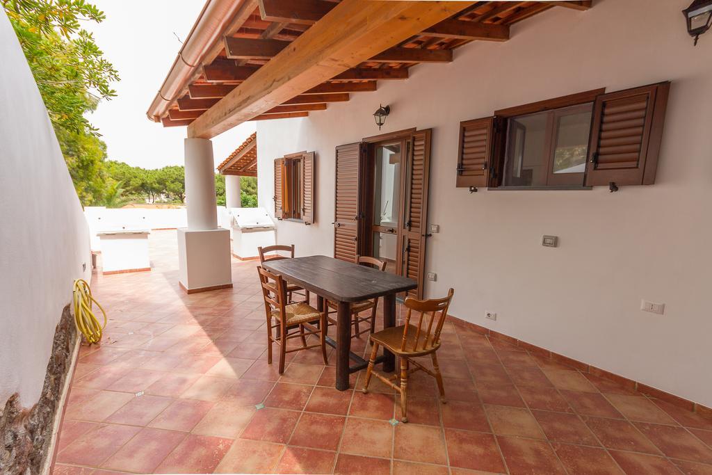 Family Room Terrace