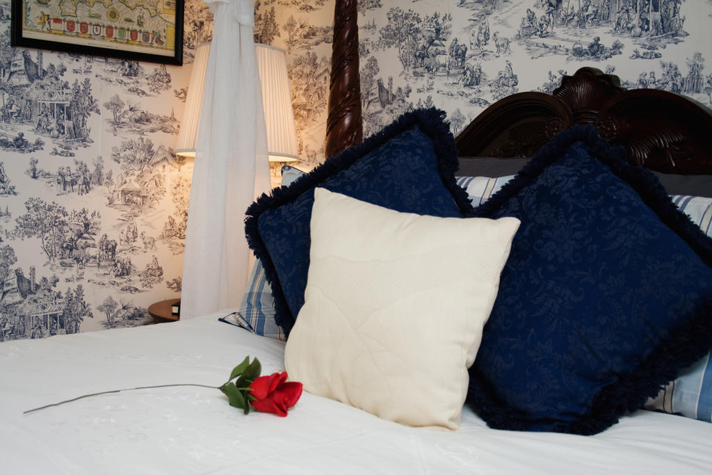 Queen Room Spa Bath