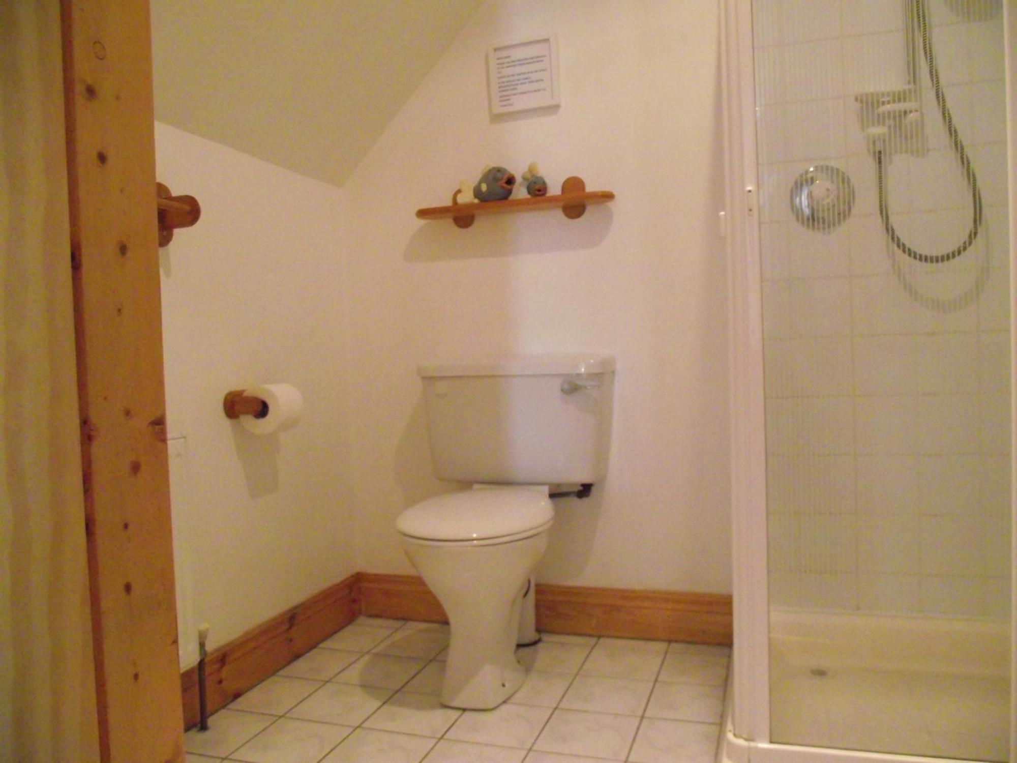 Single Room with Private External Bathroom