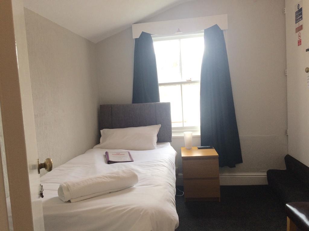 Budget Single Room,1765197318:JPEG