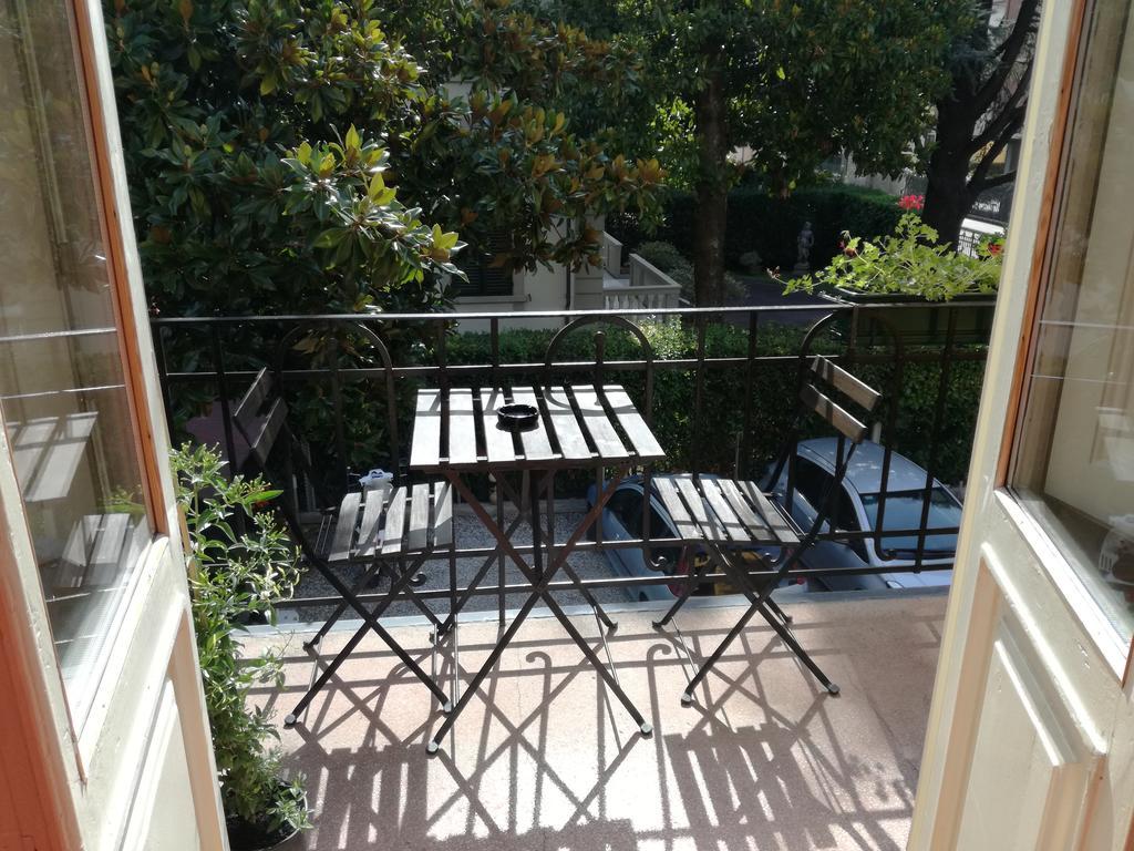 Suite with Spa Bath,437685567:JPEG