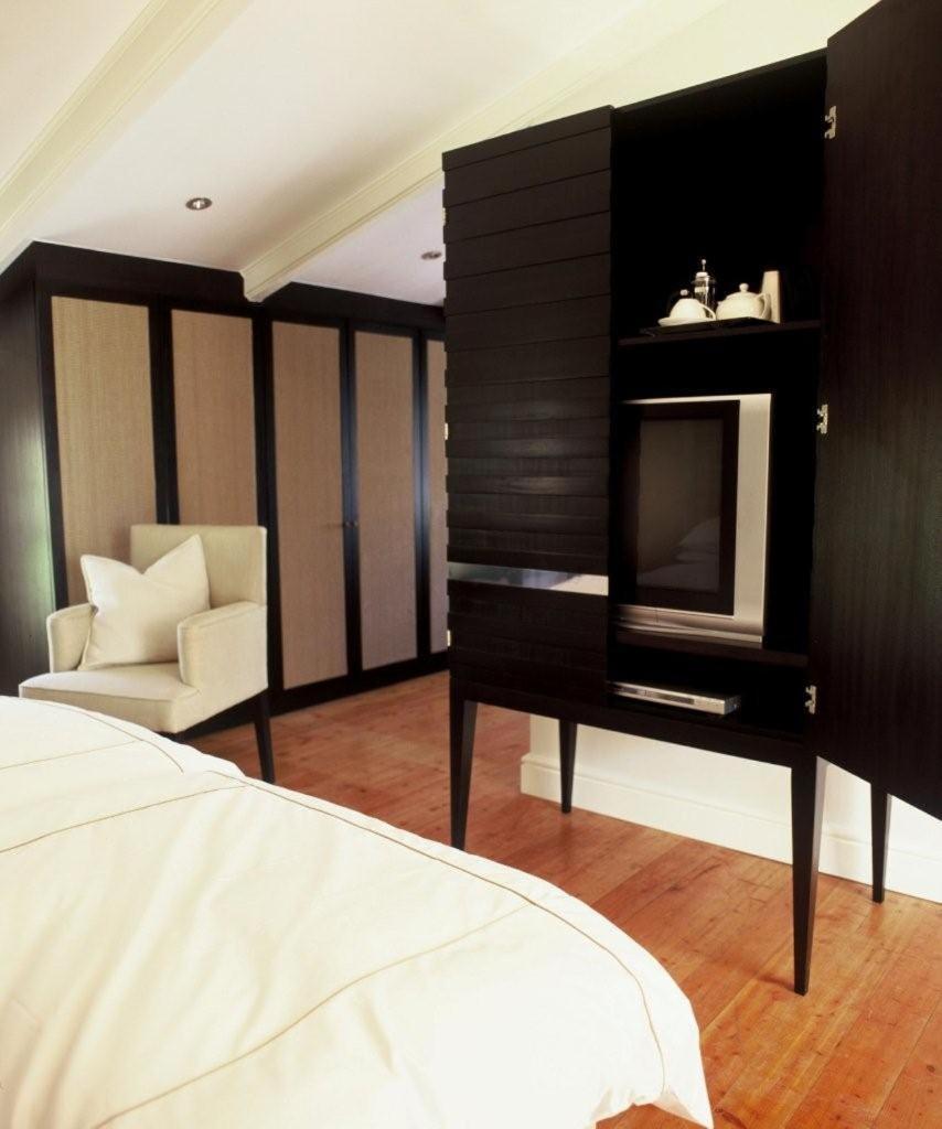 Double or Twin Room with Pool View