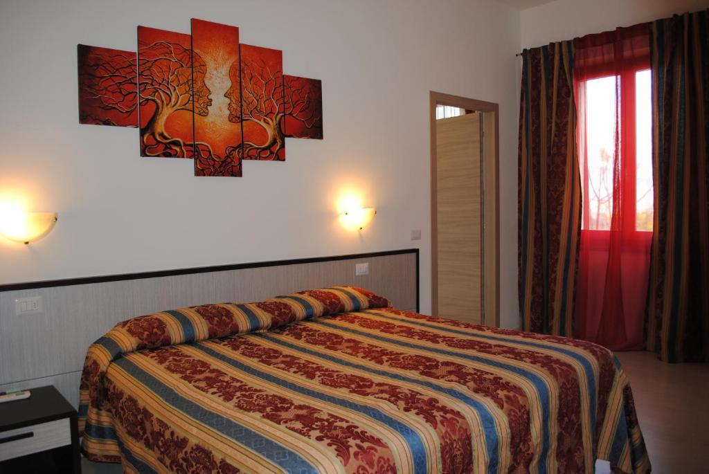 Standard Double Room - Ground Floor
