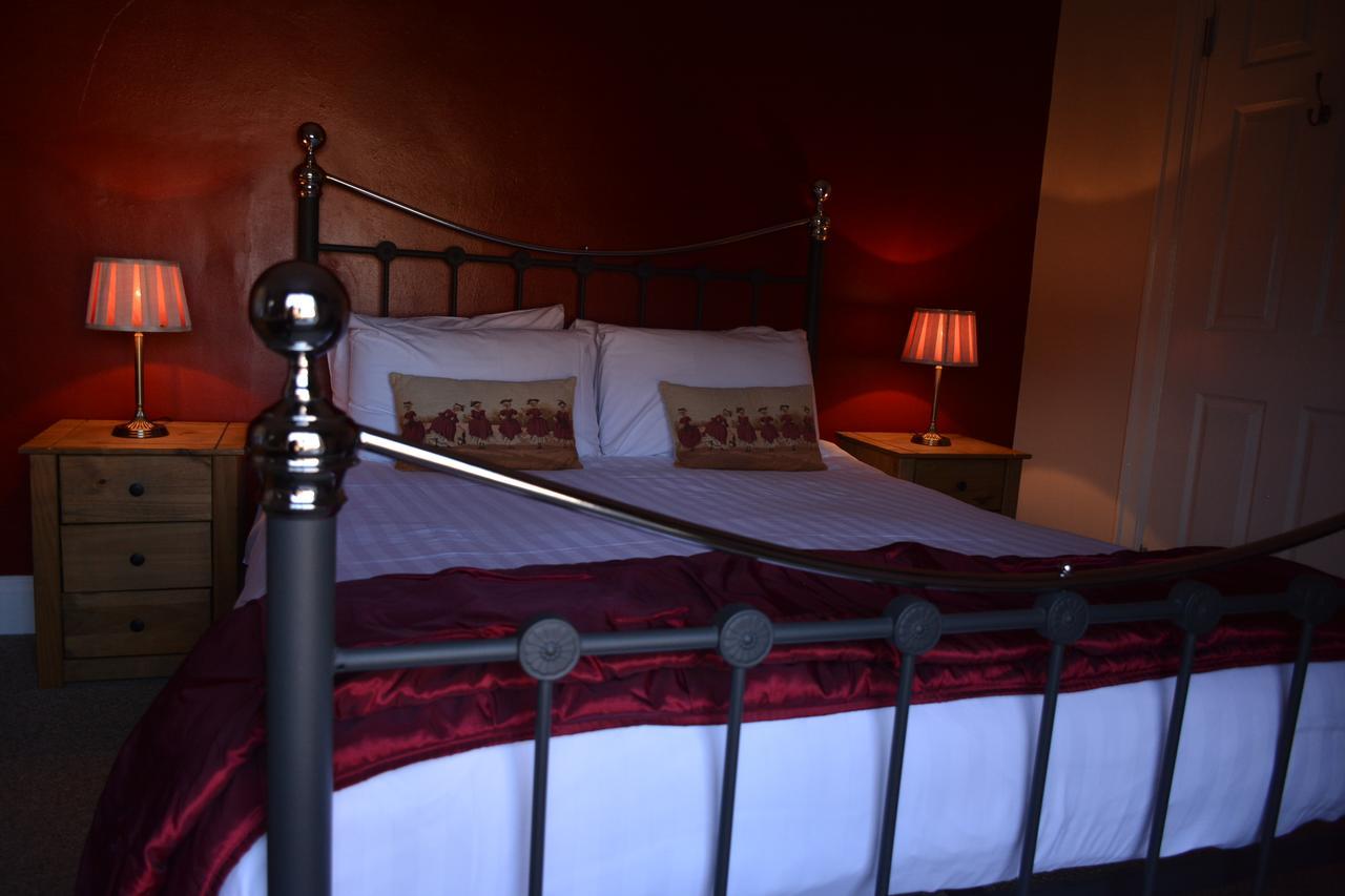 Large Double Room,526075254:JPEG