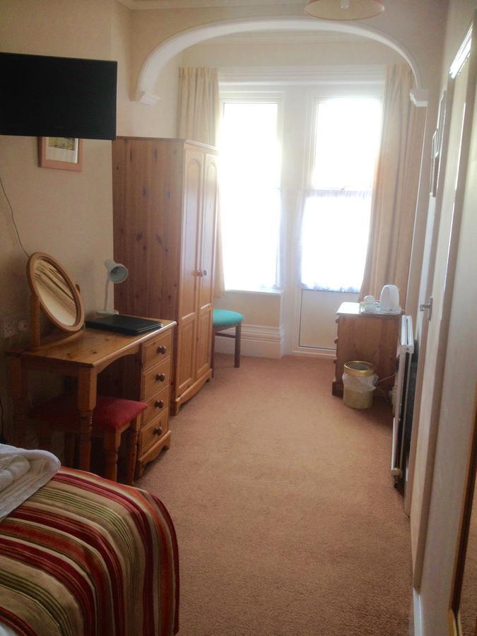 Single Room,535992168:JPEG