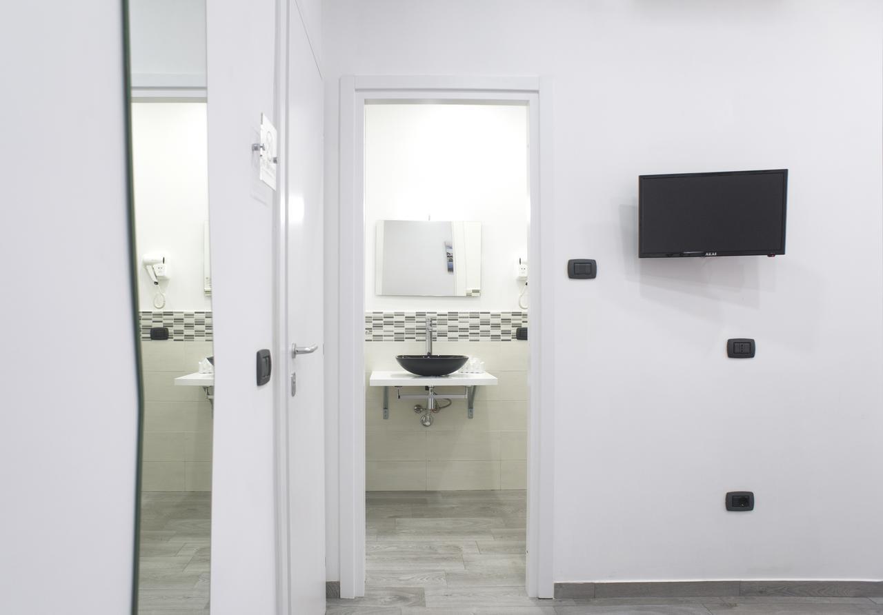 Camera Singola con Bagno Privato