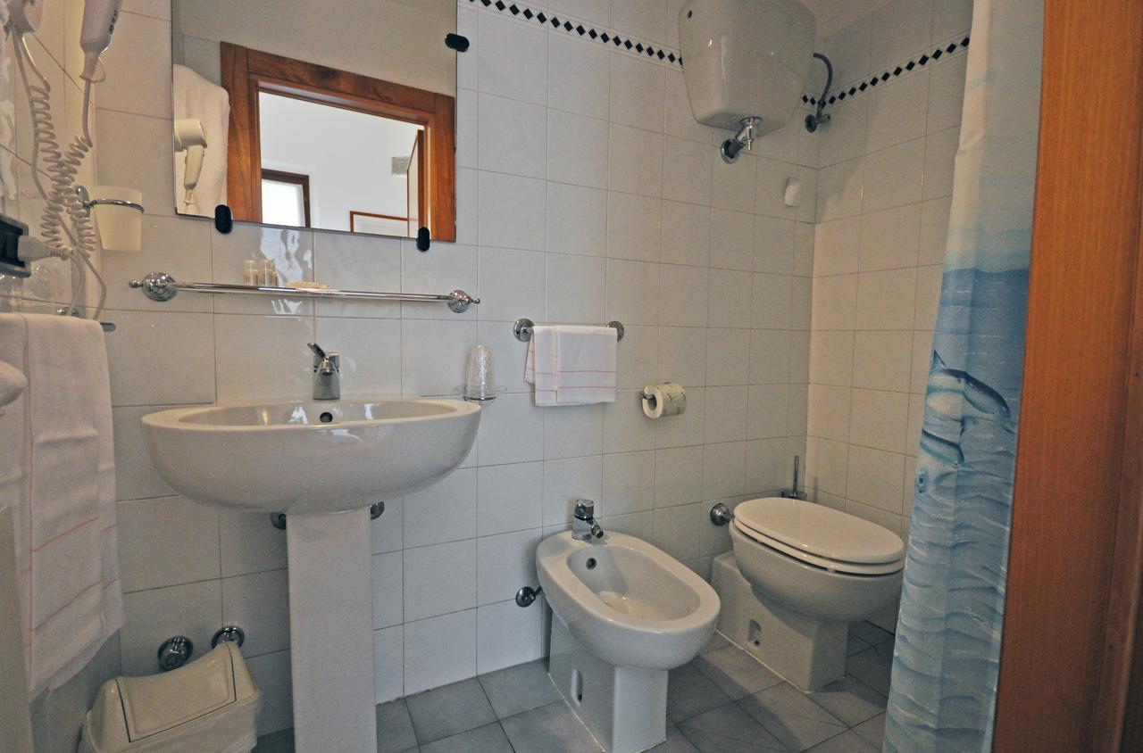 Large Single Room