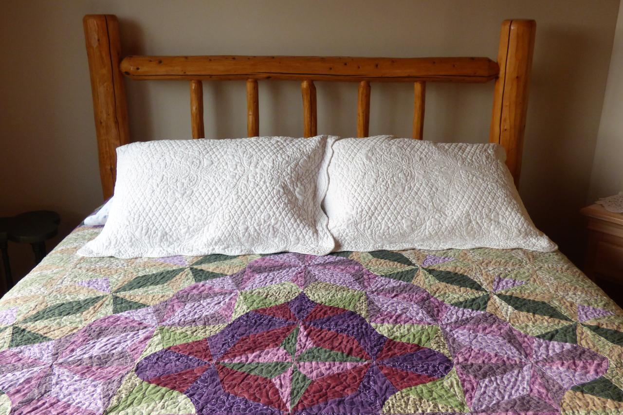 Queen Room with Bay View