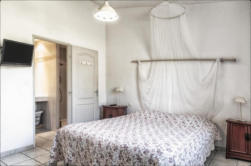 Large Double Room