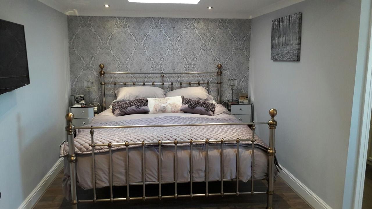 Deluxe Family Suite,584848326:JPEG