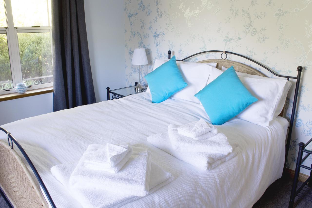 Queen Room with Spa Bath