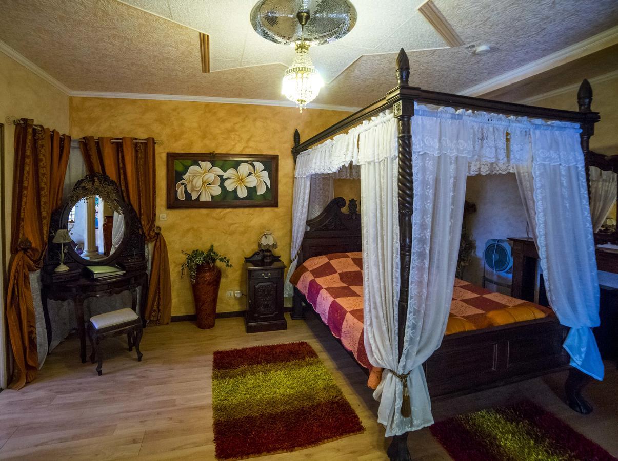 Double Room with Garden View