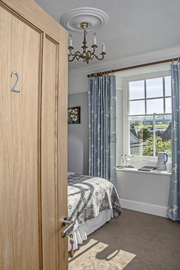Large Double or Twin Room