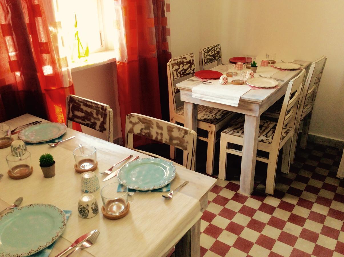 Camera Matrimoniale Deluxe (2 Adulti + 1 Bambino)