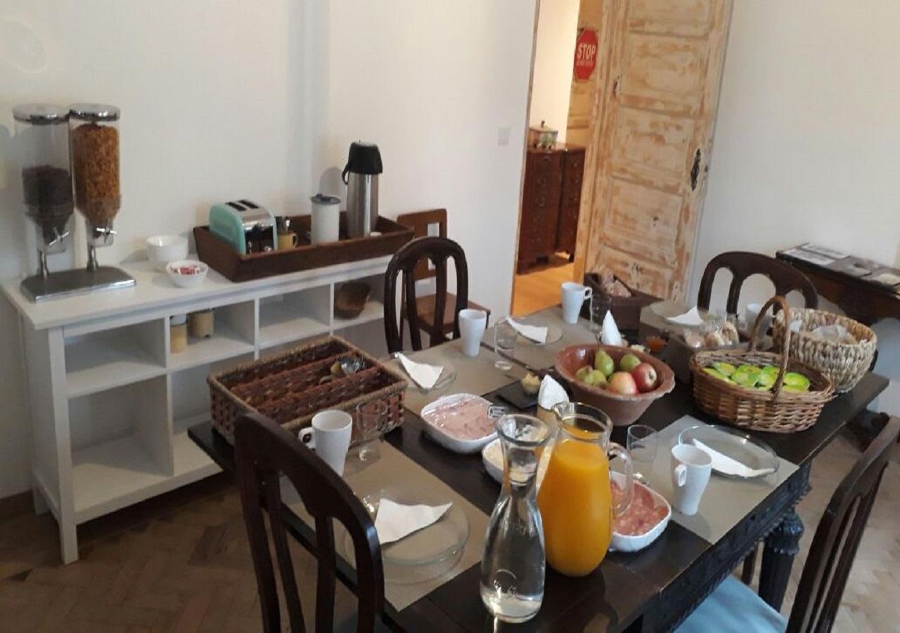 Habitación Doble con vistas a la montaña y litera - 2 camas individuales