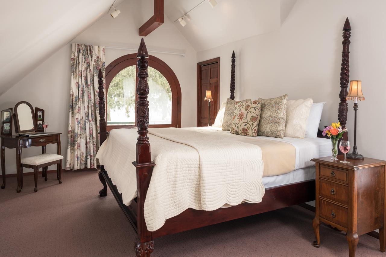 Superior Queen Room,640802622:JPEG