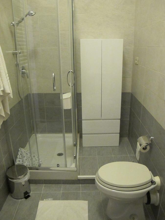 Camera Matrimoniale con Bagno Privato