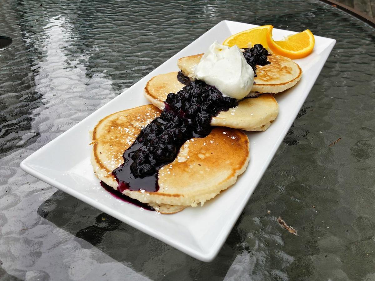 Queen Room,988992664:JPEG