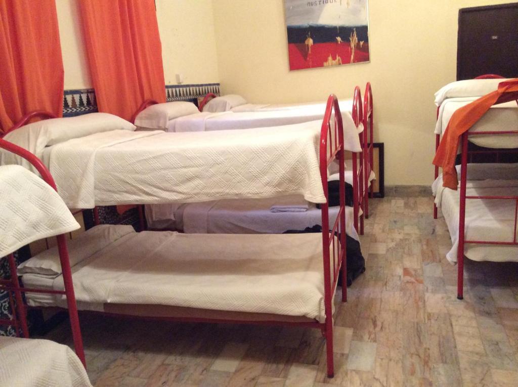 Bed 10-Bed Mixed Dormitory Room